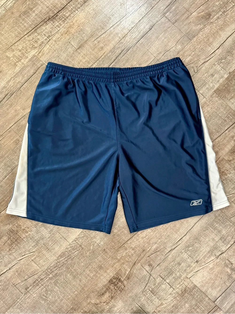 Reebok Athletic Shorts XL Navy Blue‎ Workout Gym Shorts Elastic Waist Pockets